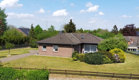 Property building, Garden, Garden view