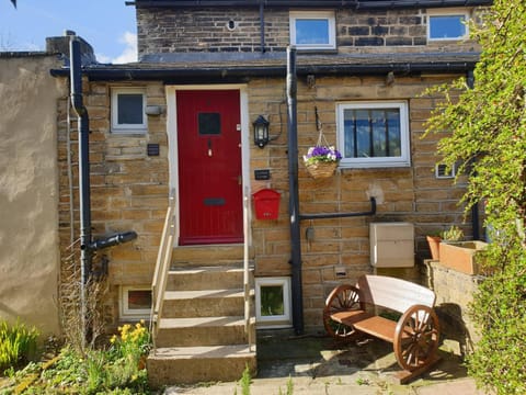 Crosland Cottage House in Holmfirth