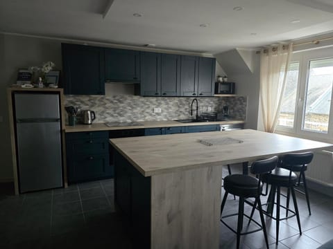 Port de La Houle - Beau 3 pièces classé 3 étoiles avec garage privé Apartment in Cancale