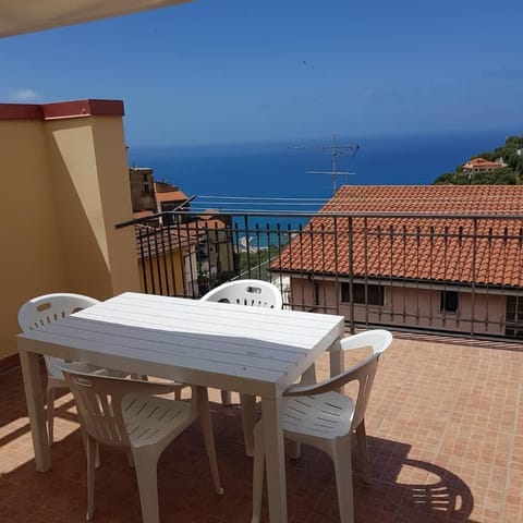 Petra Marina Maris Apartment in Pisciotta