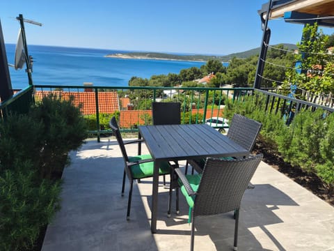 Balcony/Terrace, Balcony/Terrace, Sea view