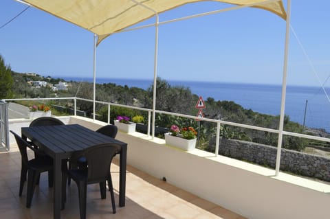 Natural landscape, Balcony/Terrace, Floor plan, Sea view