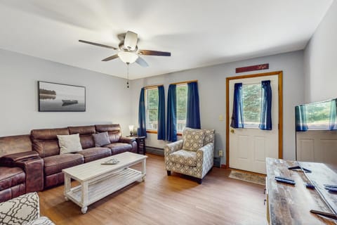 All Spruced Up House in Deep Creek Lake