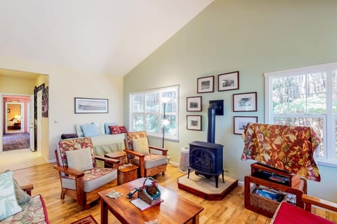 Pele Noe House in Volcano