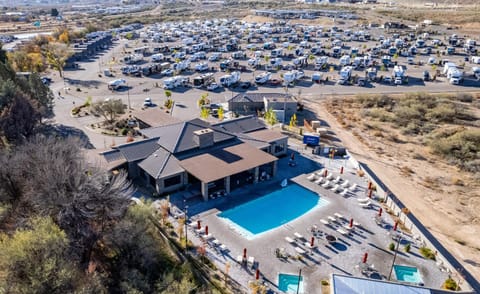 Bird's eye view, Swimming pool