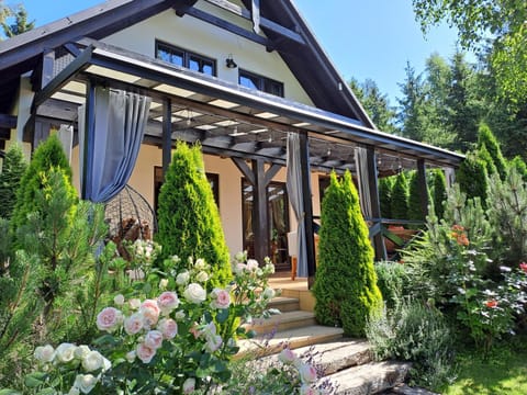 Dom Black&White House in West Pomeranian Voivodeship, Poland