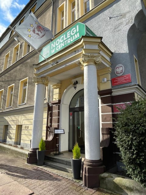 Property building, Facade/entrance