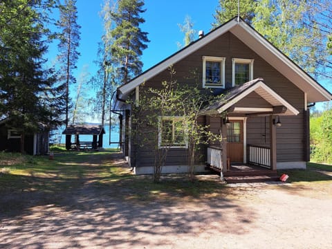 Kurkimökki Villa in Finland