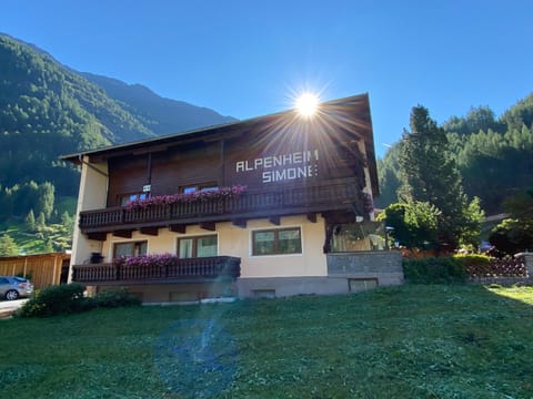 Alpenheim Simone Bed and Breakfast in Trentino-South Tyrol