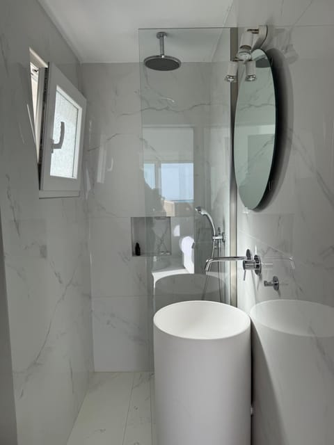 Amaryllis Suites Santorini Apartment in Thera