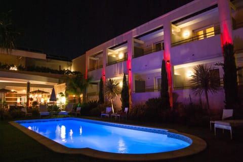Property building, Pool view, Swimming pool, Swimming pool
