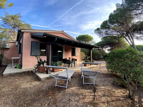 Monolocale sulla spiaggia di Lacona Apartment in Lacona