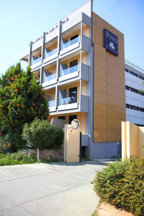 Property building, Street view
