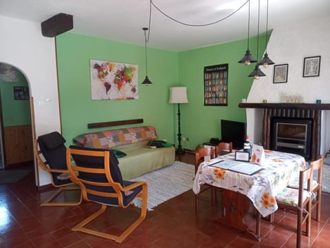 Timo & Rosmarino Apartment in Idro