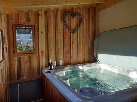 Spa and wellness centre/facilities, Spa and wellness centre/facilities