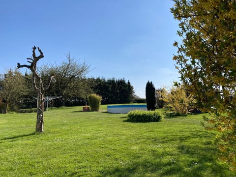 Garden, View (from property/room), Garden view, Pool view, Swimming pool