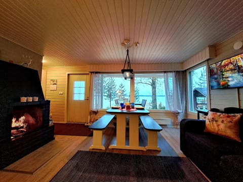 Tiiramökki Villa in Finland