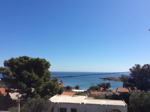 Property building, Day, Neighbourhood, Bird's eye view, Fishing, Balcony/Terrace, Beach, Beach, On site, Garden view, Garden view, Sea view, Sea view