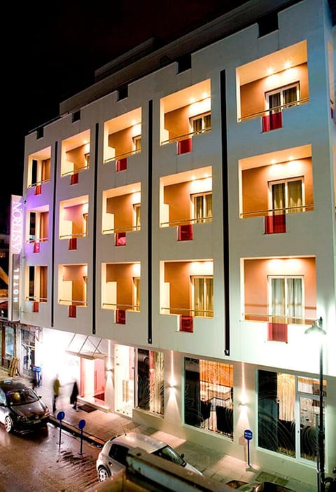 Property building, Facade/entrance, Night, Balcony/Terrace, Location