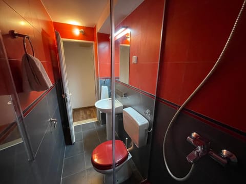 Guest house Villa Slavica Apartment hotel in Sveti Stefan