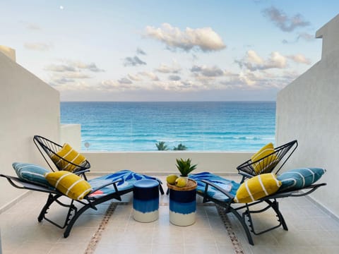 Balcony/Terrace, Balcony/Terrace, Sea view, sunbed
