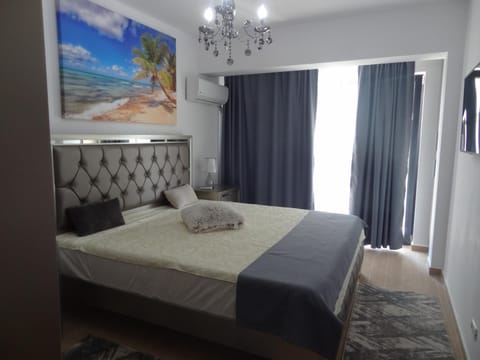 TV and multimedia, Photo of the whole room