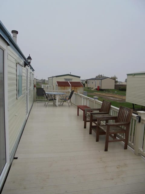 Property building, Balcony/Terrace