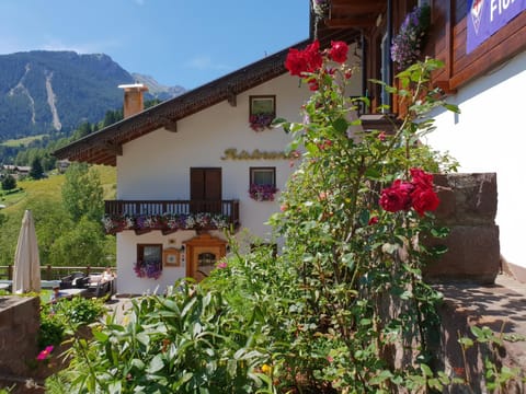 Debra Park Hotel Hotel in Moena