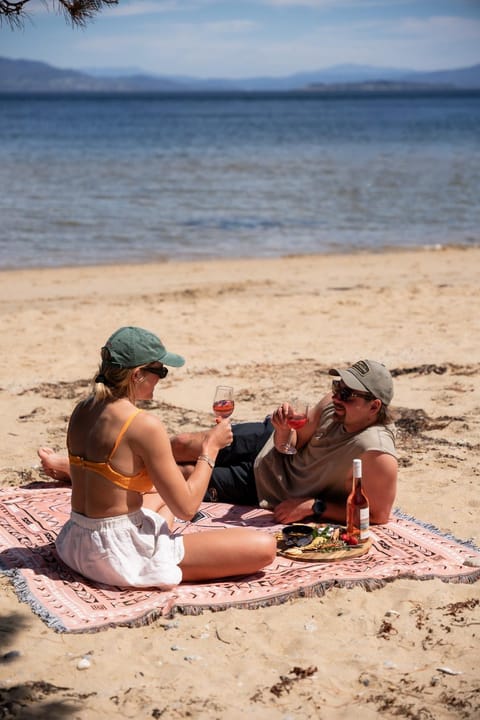 Secret Spot - Bruny Island House in South Bruny