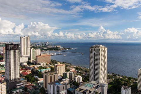 Property building, Nearby landmark, Day, Bird's eye view, City view, Sea view