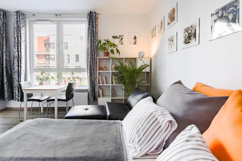 Living room, Dining area, Bedroom