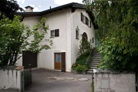 Facade/entrance, Summer
