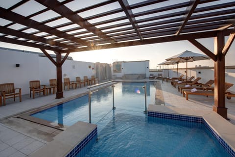 Pool view, Swimming pool