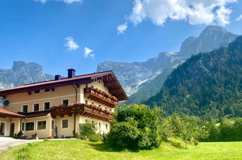 Property building, Spring, Day, Natural landscape, Mountain view