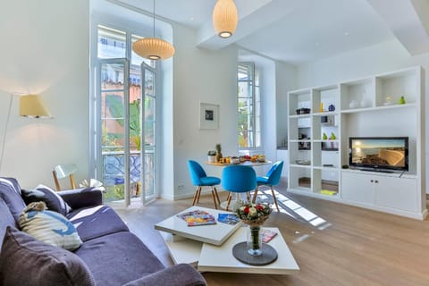 MY CASA - LIBERTÉ - Spacious Apartment City Center w AC Apartment in Nice