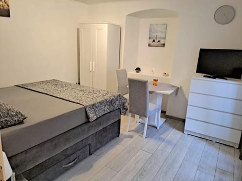 Studio apartment Lola Apartment in Šibenik-Knin County, Croatia