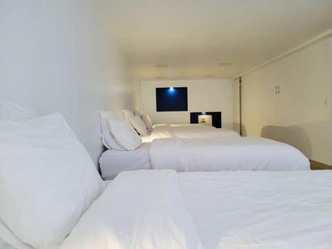 100m2 2 chambres 8 personnes - Grand parking et terrasse privée - Proche CDG-Parc expositions-Paris-Astérix-Disney Apartment in Île-de-France