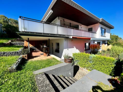 Garden, Balcony/Terrace
