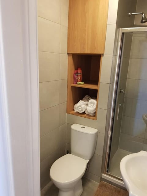 KGT House Bed and Breakfast in Dublin