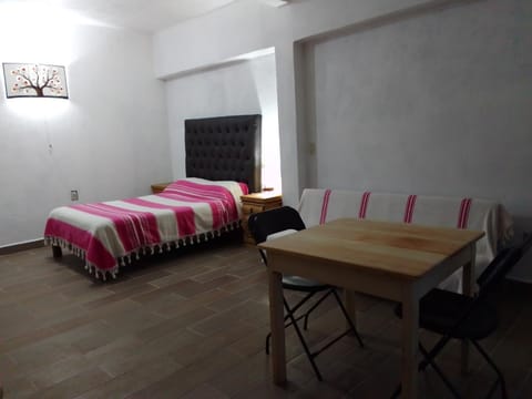 Hospedaje Casa Cortés - Recamaras de Descanso en Tepoztlán Mor Nature lodge in Tepoztlan