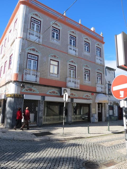Facade/entrance, View (from property/room)