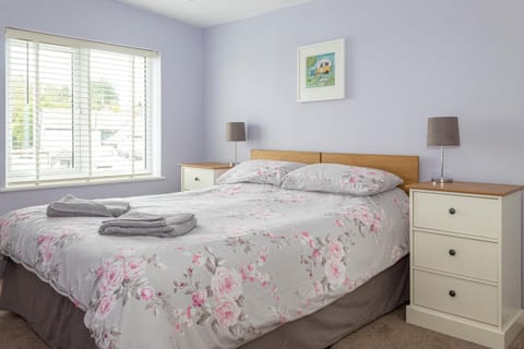 Cornish Coasts Holiday Park Campground/ 
RV Resort in England