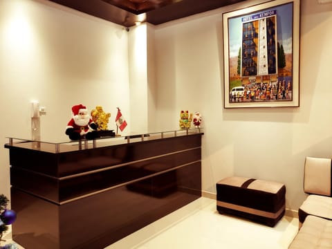 People, Lobby or reception, Lobby or reception, Other, Decorative detail