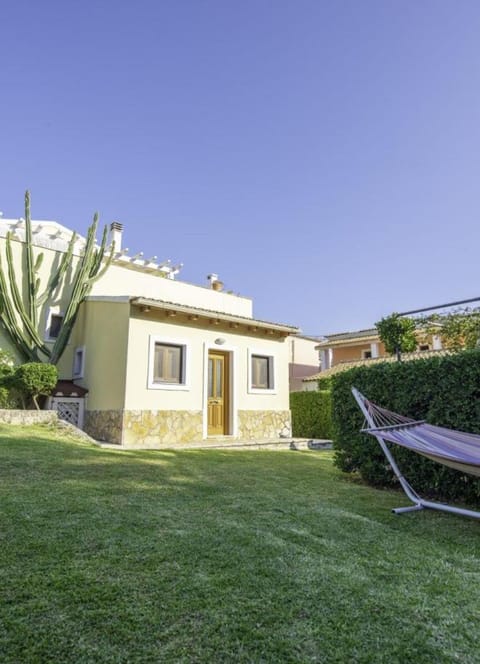 Miltiadis Apartments Spiti Miltiadis Apartment hotel in Corfu, Greece