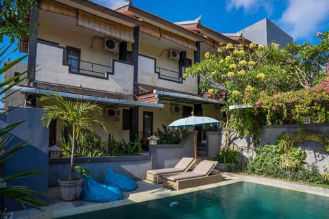 Pool view, Swimming pool, Swimming pool