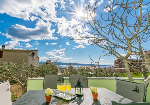 Balcony/Terrace, Landmark view