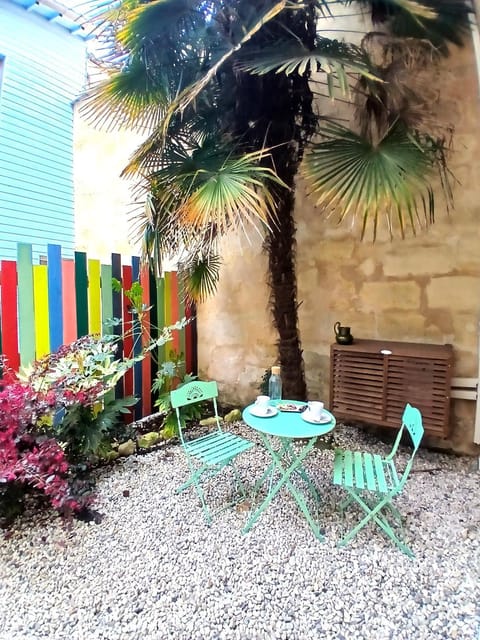 Neighbourhood, Garden, Garden, Balcony/Terrace, Garden view, Garden view, Parking
