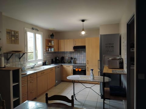 La Tribu d'Asato-Beauval 5 ch grand jardin et parking privé House in Centre-Val de Loire