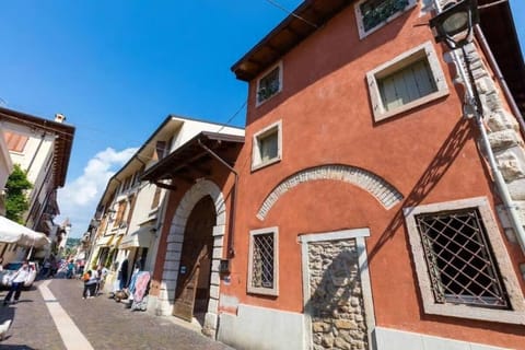 Vera Home Apartment in Bardolino