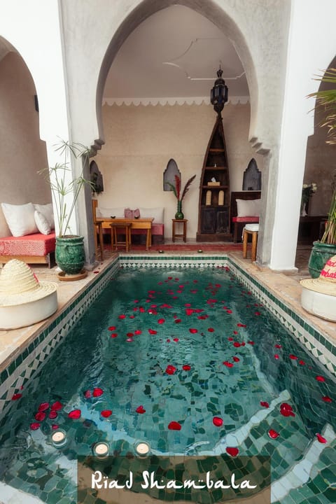 Billiard, Hot Tub, Pool view, Swimming pool